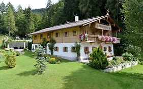 Apartment Landhaus Muehlau In Tirol